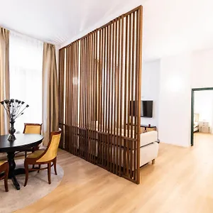 apt-gotha.brusselshotelsbook.com/